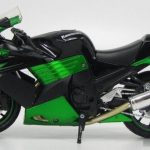 Kawasaki Ninja Zx-14 2011 A Escala 1:12