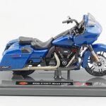 Harley Davidson 2022 Cvo Road Glide Con Soporte Escala 1:18