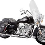 Harley Davidson 2013 Road King Classic escala 1:12