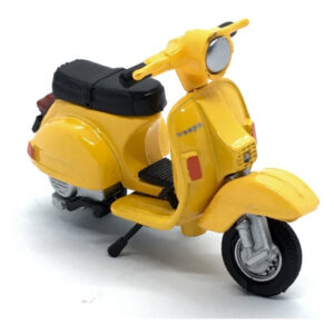 Original Vespa P200e Escala 1:32. Metal / Plastico