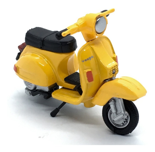 Original Vespa P200e  Escala 1:32. Metal / Plastico