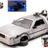VOLVER AL FUTURO Delorean 2 con ruedas plegables y luz - escala 1:24 - Imagen 3