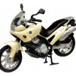 BMW F650ST Con soporte escala 1:18