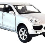 PORSCHE Cayenne S escala 1:38