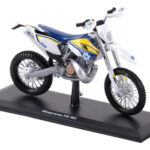 HUSQVARNA Fe501 con soporte escala 1:12