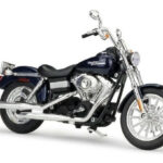 Moto Harley Davidson 2006 Fxdbi Dyna Street Bob escala 1:12